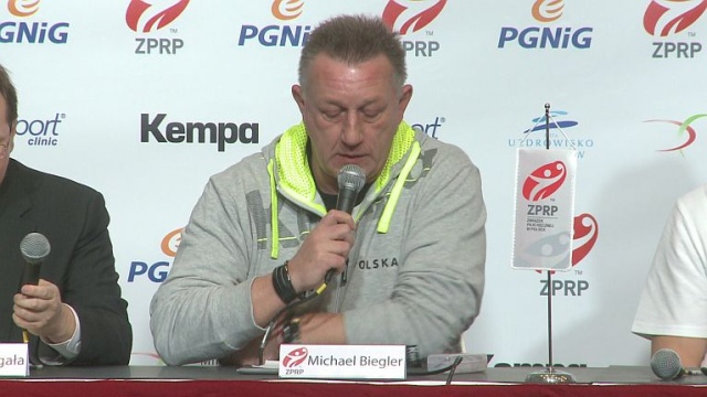 Reprezentacja polskich szczypiornistów ostatnie mecze przed rozpoczynającymi się za kilka dni mistrzostwami świata w Katarze spędzi w Hiszpanii. Niemiecki trener naszej kadry Michael Biegler po polsku poinformował o tym na konferencji prasowej.