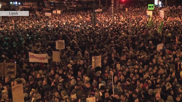 Największa demonstracja Patriotycznych Europejczyków przeciwko Islamizacji Zachodu odbyła się w Dreźnie. W innych miastach na ulice wyszli przeciwnicy antyimigranckich wieców.