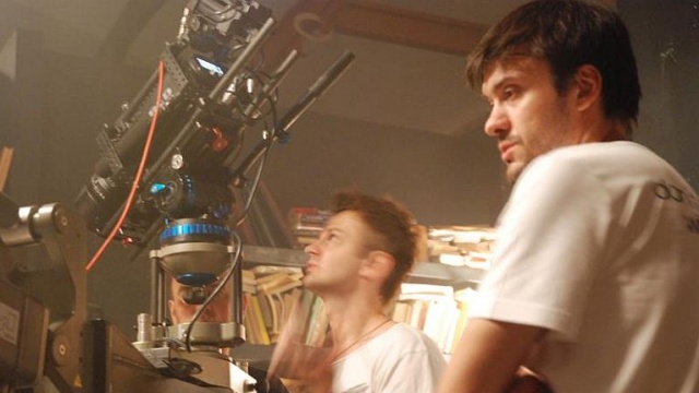 Kreśli mroczne wizje fizyki niczym z najgorszych koszmarów - naukowiec, artysta fotografik i filmowiec Andrzej Dragan szuka statystów, którzy wezmą udział w jego najnowszej produkcji.