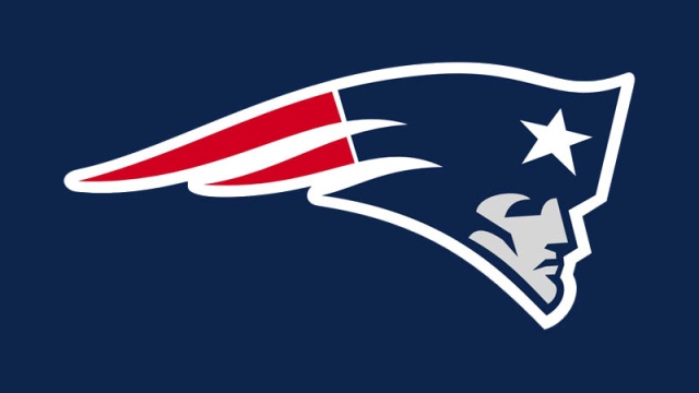 Arizona okazała się szczęśliwa dla New England Patriots. Wielki finał Ligi Futbolu Amerykańskiego Super Bowl wygrali Patrioci, którzy pokonali zespół Seattle Seahawks 28:24.