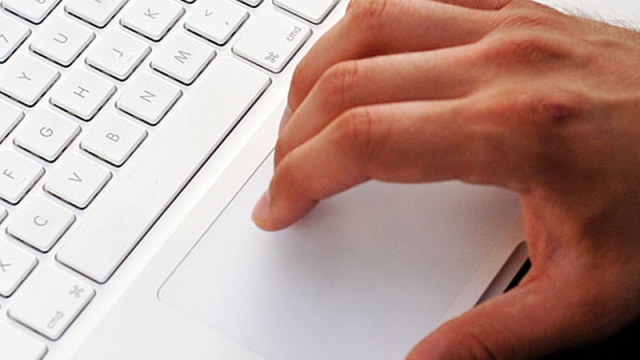 Połowa zatrudnionych w branży informatycznej zarabia ponad sześć tysięcy złotych brutto - wynika z Ogólnopolskiego Badania Wynagrodzeń firmy SedlakSedlak.