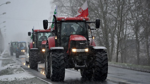 Rolnicy wyjechali na główną ulicę Pyrzyc