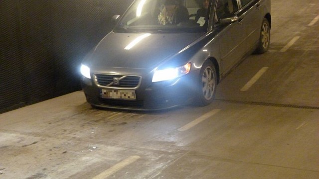 Podziemny parking w filharmonii. Miasto komentuje zarzuty kierowców