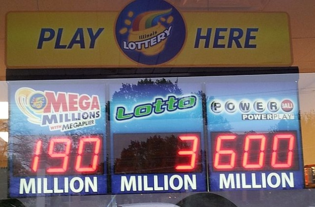 Dokładnie 485 milionów dolarów będzie można wygrać w środowym losowaniu amerykańskiej loterii Powerball. Kwota, choć robi wrażenie, to wcale nie jest rekordowa.