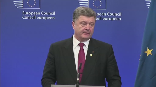 Jeśli w nocy z soboty na niedzielę nie wejdzie w życie porozumienie o wstrzymaniu ognia w Donbasie, Kijów będzie apelował o zwołanie nadzwyczajnego spotkania Rady Europejskiej. Takie oświadczenie wygłosił prezydent Ukrainy Petro Poroszenko.