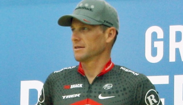 Armstrong musi oddać 10 mln dolarów