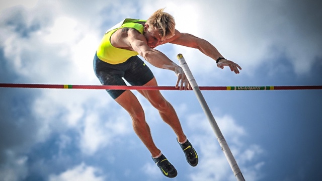 Piotr Lisek z OSOT-u Szczecin wygrał konkurs skoku o tycze podczas halowego mityngu lekkoatletycznego Pedro039s Cup w Łodzi.