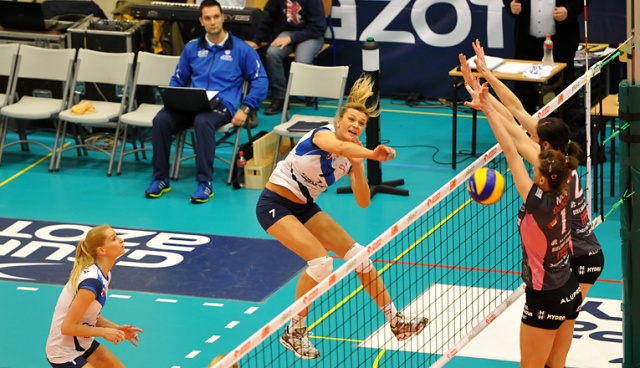 Siatkarki Chemika Police wygrały z Pałacem Bydgoszcz 3:0, a w setach do 14, 18 i 15.