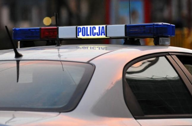 41 - letni mężczyzna krzyczał, że wyrzuci siedmiomiesięcznego syna przez okno. Do zdarzenia doszło w Legnicy.