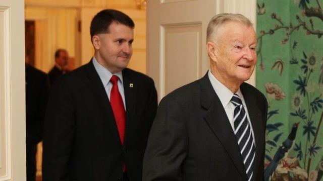 Potencjalny konflikt z Rosją będzie kosztowny dla każdej ze stron - powiedział w Brukseli Zbigniew Brzeziński.