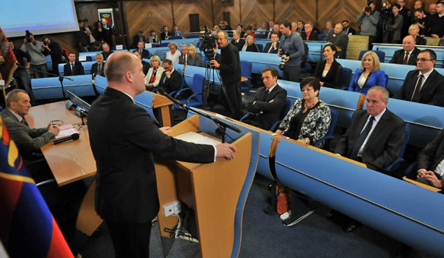 Uchwała spadła z sesji. O podwyżce zdecyduje prezydent