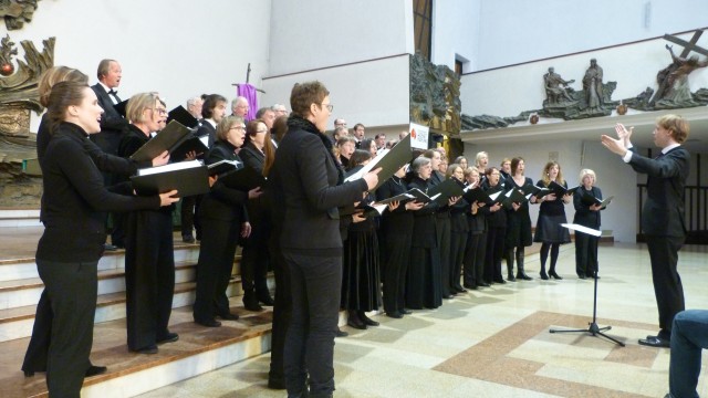 Kilkadziesiąt chórów wystąpiło na szczecińskim Festiwalu Muzyki Pasyjnej