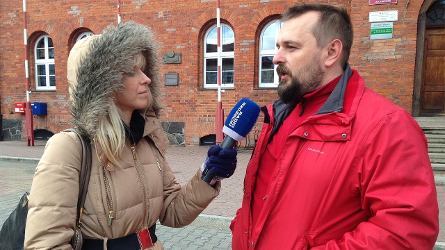 Prawie 3 700 osób podpisało się pod wnioskiem o referendum w sprawie likwidacji szczecineckiej straży miejskiej. To wymagane 10 procent uprawnionych do głosowania mieszkańców. Referendum to pomysł ugrupowania radnych opozycji Razem dla Szczecinka.