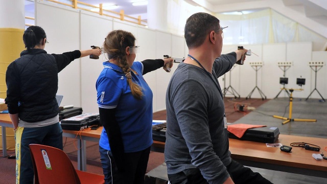Elita niepełnosprawnych strzelców sportowych walczy o Puchar Świata w Szczecinie. W turnieju bierze udział ponad 100 zawodników.