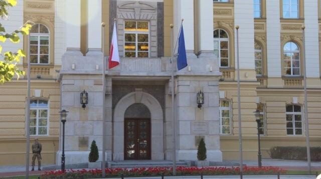750 nauczycieli i pracowników oświaty z Pomorza Zachodniego weźmie udział w sobotniej manifestacji w Warszawie.