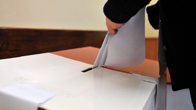 W wyborach prezydenckich 10 maja każdy ma prawo zagłosować zdalnie. Pierwszy raz taką możliwość dostali wszyscy, a nie tylko niepełnosprawni, jak było dotąd.