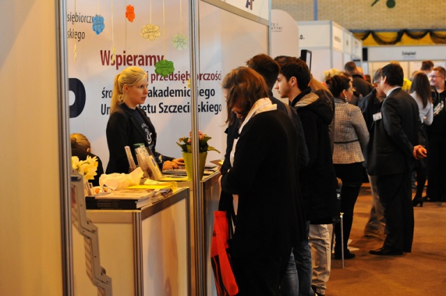 Ponad 40 potencjalnych pracodawców, prezentacja rzemiosła, a do tego przegląd szkół zawodowych. W Szczecinie ruszają II Cechowe Targi Praca z nauką zawodu.