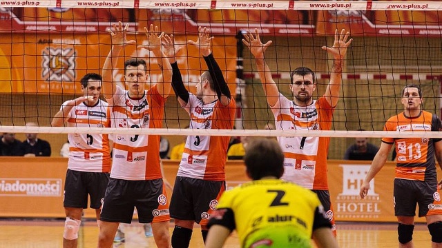 Nowymi siatkarzami pierwszoligowca zostali Krzysztof Antosik i Bartosz Wajdowicz. Obaj zawodnicy w minionym sezonie występowali w Krispolu Września.