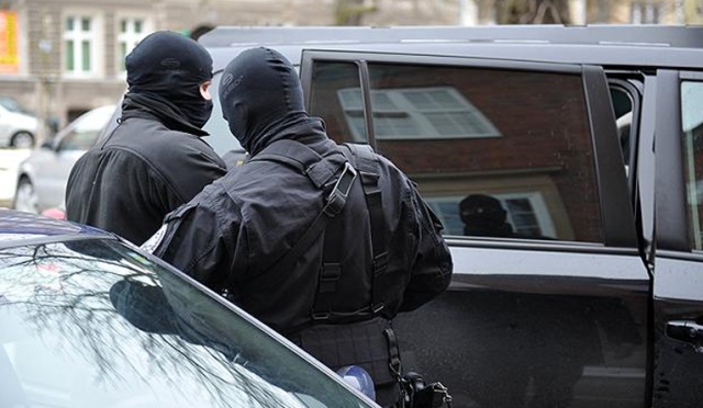 12 lat więzienia grozi byłemu staroście powiatu koszalińskiego. Zarzuty dla Romana S. mają związek z tzw. aferą melioracyjną. Śledztwo w sprawie ustawiania przetargów w Zarządzie Melioracji i Urządzeń Wodnych w Szczecinie trwa od maja 2013 roku.