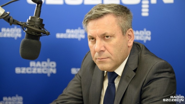 Przedstawią nowe pomysły, programy i być może kandydatów na premiera czy szefa kampanii wyborczej - konwencje partyjne Platformy Obywatelskiej oraz Prawa i Sprawiedliwości odbędą się w sobotę w Warszawie.