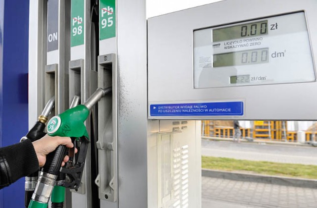 Najdroższe paliwo jest nad morzem