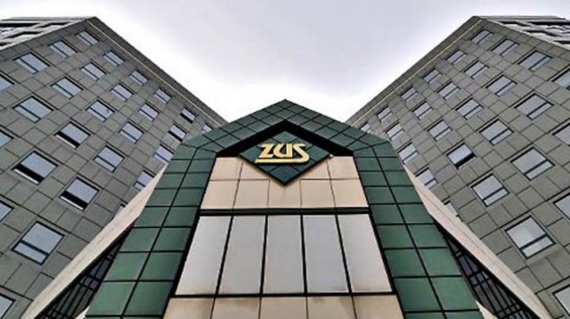 Umowy śmieciowe zaczynają demolować nasz rynek pracy - alarmuje Gazeta Wyborcza. Według danych GUS, pięć lat temu na umowach o dzieło i umowach-zleceniach było nieco ponad pół miliona osób. Obecnie to milion czterysta tysięcy.