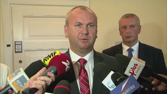 Centralne Biuro Antykorupcyjne wszczęło własne postępowanie w sprawie oświadczeń majątkowych Andrzeja Biernata, byłego ministra sportu i posła Platformy Obywatelskiej.