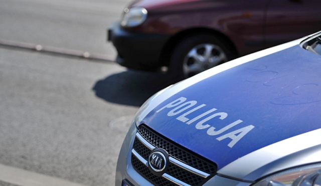 Dwa samochody zderzyły się niedaleko Radziszewka w powiecie gryfińskim. Do wypadku doszło w niedzielę po godz. 11.