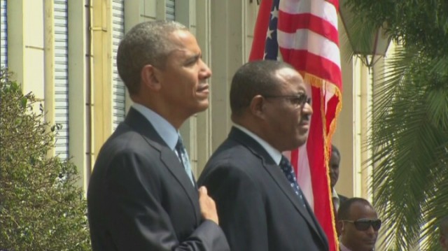 Barack Obama zakończył wizytę w Kenii, ojczyźnie swojego ojca. To była jego pierwsza jako prezydenta USA wizyta w kraju przodków. Jestem amerykańsko-kenijskim prezydentem, takiego w historii jeszcze nie było - podkreślał z dumą Obama.