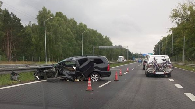 Potężny, sięgający ponad czterech kilometrów korek utrudnia jadącym od Świnoujścia jazdę do Szczecina.