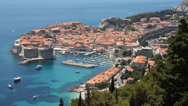 Kolejny pech klientów biura podróży