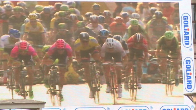Kolarze leczą kontuzje po poniedziałkowej kraksie na finiszu drugiego etapu Tour de Pologne w Dąbrowie Górniczej.