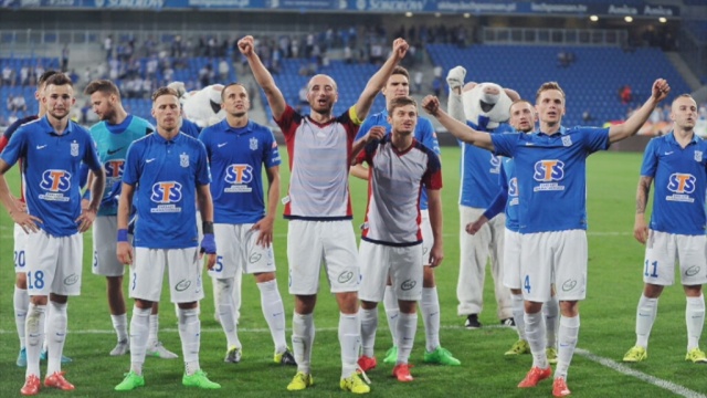 Drużyny Lecha Poznań i Legii Warszawa poznały rywali w fazie grupowej piłkarskiej Ligi Europy. Losowanie grup odbyło się w piątek w Monako.