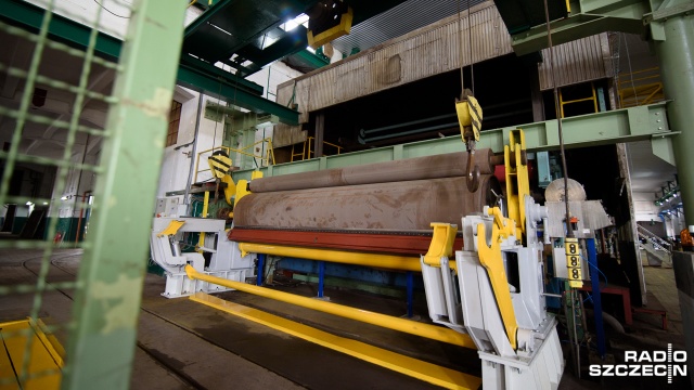 Szczecińscy naukowcy chcą produkować papier z słomy i odpadów z buraków, a nie z drewna lub makulatury. Prace badawcze zostały już zakończone. Teraz czekają na uruchomienie papierni w Skolwinie, gdzie w praktyce będzie można sprawdzić nową technologię.