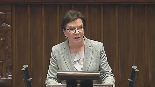 Ewa Kopacz przedstawi kompleksową informację ws. uchodźców. Premier na przyszłą środę zwołała nadzwyczajne posiedzenie Sejmu, na którym poinformuje jak Polska zachowa się w sprawie przyjęcia imigrantów z Bliskiego Wschodu.