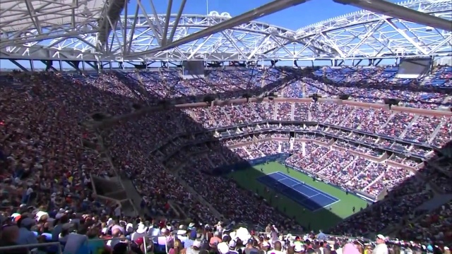 To miał być turniej amerykanki Sereny Williams, a sensacyjnie w finale zagrały dwie Włoszki. Flavia Pennetta w dwóch setach ograła swoją rodaczkę Robertę Vinci. Osiągnęła przy tym największy sukces w swojej karierze i od razu zapowiedziała zakończenie jej.