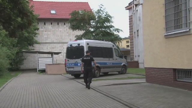 Uciekł, a potem sam zgłosił się na policję [WIDEO]