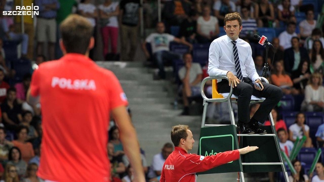 Polski debel Łukasz Kubot i Marcin Matkowski pewnie wygrał ze słowacką parą Andrej Martin i Igor Zeleney 6:3, 6:4, 6:4 w trzecim pojedynku meczu barażowego o udział w Grupie Światowej Pucharu Davisa.