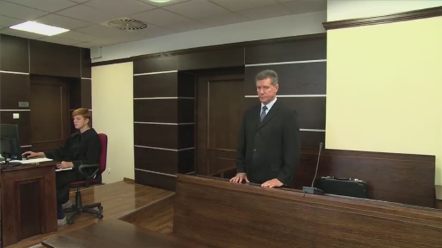 Były prezydent Olsztyna Czesław Małkowski zgwałcił swoją pracownicę, inne molestował. W poniedziałek usłyszał wyrok sądu - pięć lat więzienia i zakaz zajmowania kierowniczych stanowisk w samorządach - przez sześć lat.