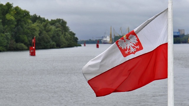 Pierwszy raz w Szczecinie armatorzy z Unii Europejskiej rozmawiali z chińskimi firmami żeglugowymi. Podczas spotkania poruszono problem dopłat stosowanych w Unii Europejskiej z których korzystają armatorzy z Europy Zachodniej, a to nie podoba się stronie chińskiej.