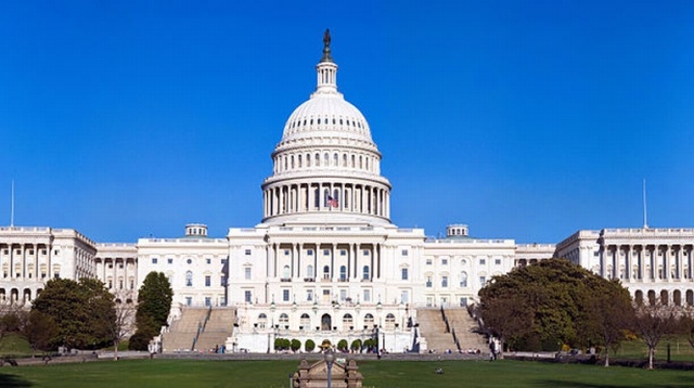 Przewodniczący Izby Reprezentantów Kongresu Stanów Zjednoczonych republikanin John Boehner złoży rezygnację ze swojego stanowiska. To w tej chwili najważniejsza polityczna wiadomość w USA.