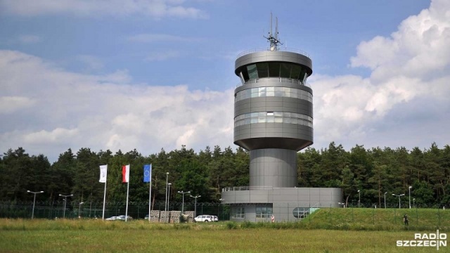 Prezes Portu Lotniczego Szczecin-Goleniów zapewnia, że jest spokojny o przyszłość lotniska. Maciej Dziadosz komentuje zapowiedź głównego udziałowca - przedsiębiorstwa Państwowe Porty Lotnicze o planowanej rezygnacji z akcji.