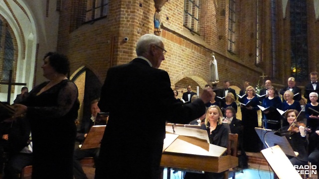 W sobotę w kościele pod wezwaniem Jana Ewangelisty w Szczecinie Zespół Wokalistów i Instrumentalistów Camerata Nova świętował swoje trzydziestolecie.