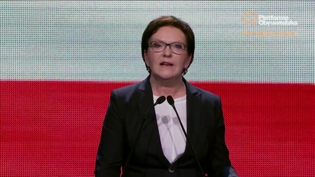 Prawo jest takie samo dla wszystkich, dziwią mnie słowa Jarosława Kaczyńskiego - tak premier Ewa Kopacz komentuje sobotnie wystąpienie lidera PiS w sprawie oskarżonych o ustawianie przetargu zachodniopomorskich rolników.