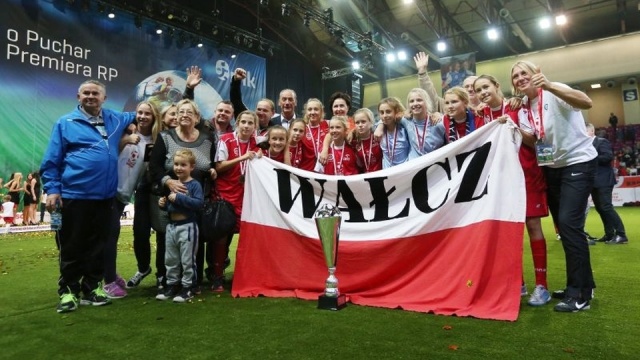 Uczennice szkoły podstawowej z Wałcza zdobyły Puchar Premiera RP.