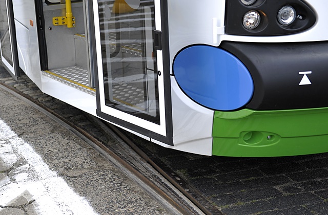 Tramwajowe dwójki, siódemki i ósemki wróciły na swoją trasę na Basen Górniczy w Szczecinie. W środę rano przez kilkadziesiąt minut ruch tramwajów był zablokowany z powodu awarii sieci trakcyjnej.