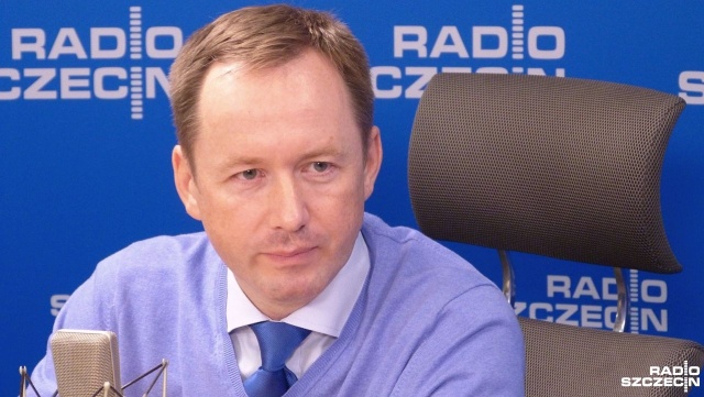 Nie zdobył mandatu, ale będzie mógł patrzeć sobie w twarz bez obrzydzenia. W ten sposób kończący kadencję poseł PO Arkadiusz Litwiński skomentował w Rozmowach pod krawatem wyborczą porażkę.