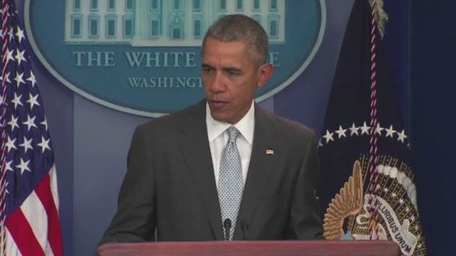 Na wydarzenia w Paryżu, gdzie doszło do ataków terrorystycznych, natychmiast zareagował Biały Dom. Prezydent USA wygłosił specjalne oświadczenie. Barack Obama podkreślił, że jego kraj łączy się w bólu z całym narodem francuskim i potępia zbrodnicze ataki.