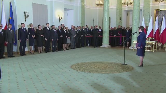 Nowy rząd już zaprzysiężony [WIDEO]