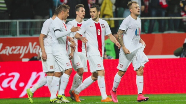 Piłkarska reprezentacja Polski wygrała z Czechami 3:1 (2:1) w towarzyskim meczu rozegranym we wtorek we Wrocławiu.